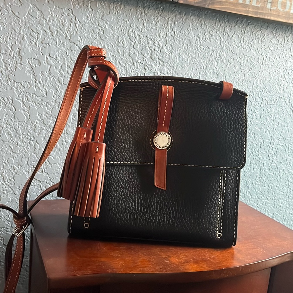 Dooney & Bourke crossbody